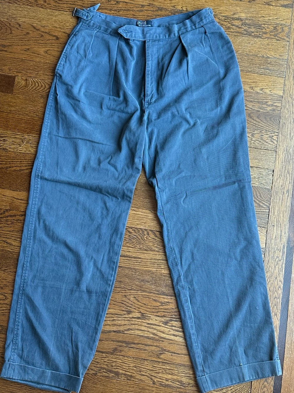 Polo by Ralph Lauren Men's Chinos w/ side adjusters (32/32)